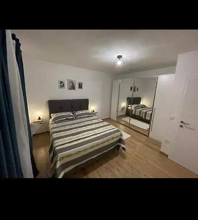 Ivan Apartment *